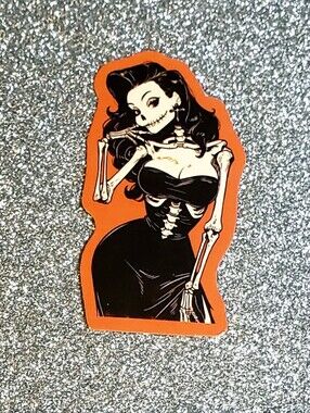 10/$10 Vintage HALLOWEEN WATERPOOF Sticker